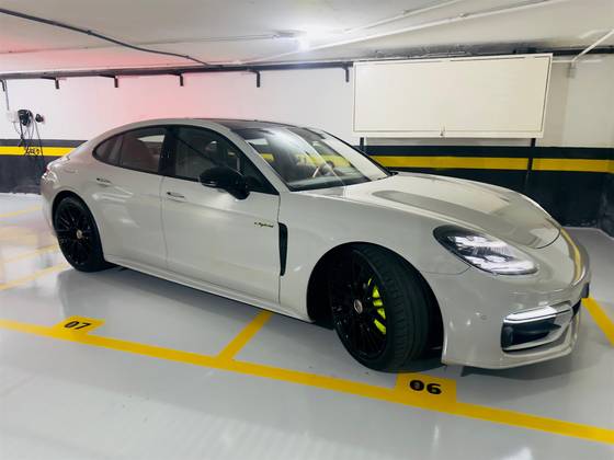 PORSCHE PANAMERA 2.9 V6 E-HYBRID 4 PDK PORSCHE PANAMERA 2.9 V6 E-HYBRID 4 PDK